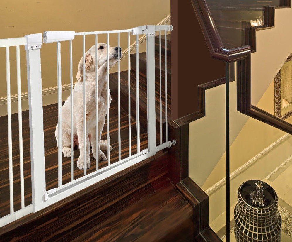 Adjustable Safety Gate - Home Insight