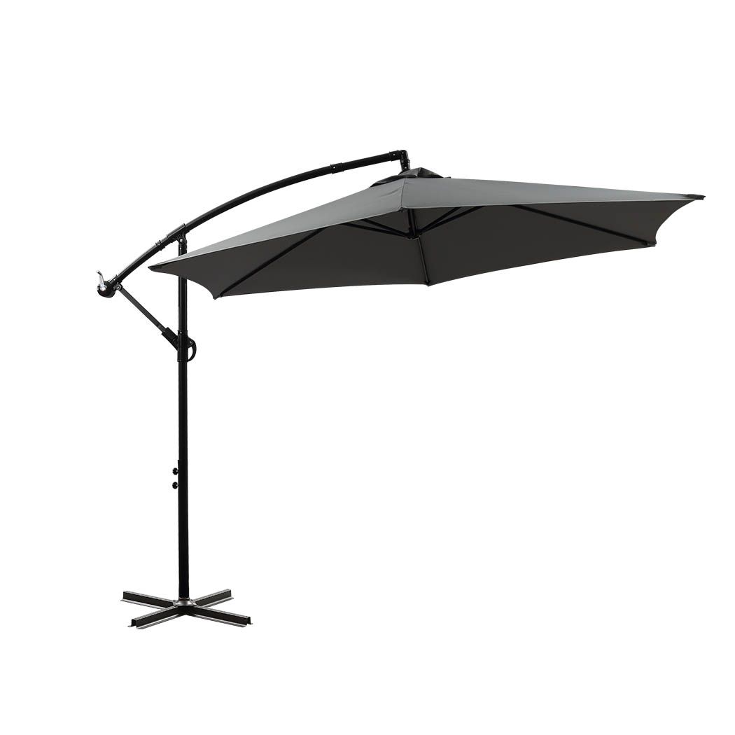 Cantilevered Outdoor Umbrella (M)